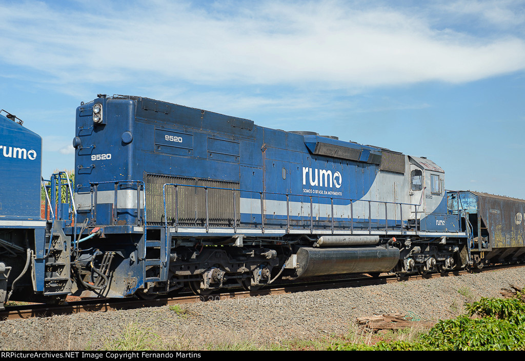 EMD SD40T-2 RUMO 9520